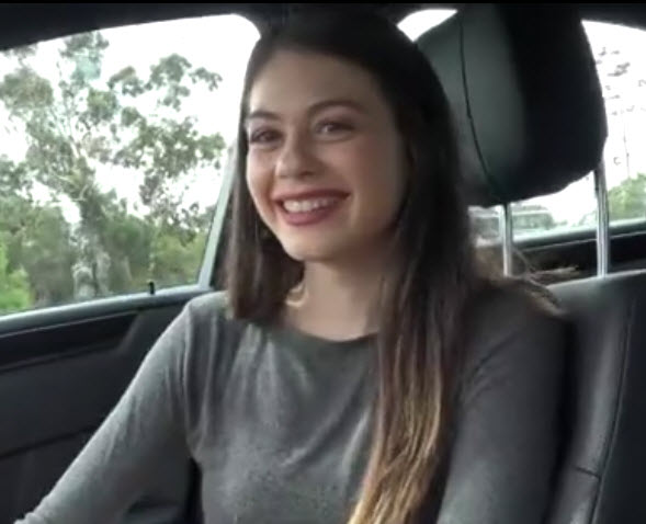 Slatka Amaterka Kurva Puši i Prima Kitu