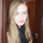 Napaljena Zgodna Komšinica